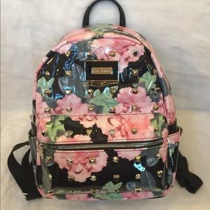 Women’s backpack